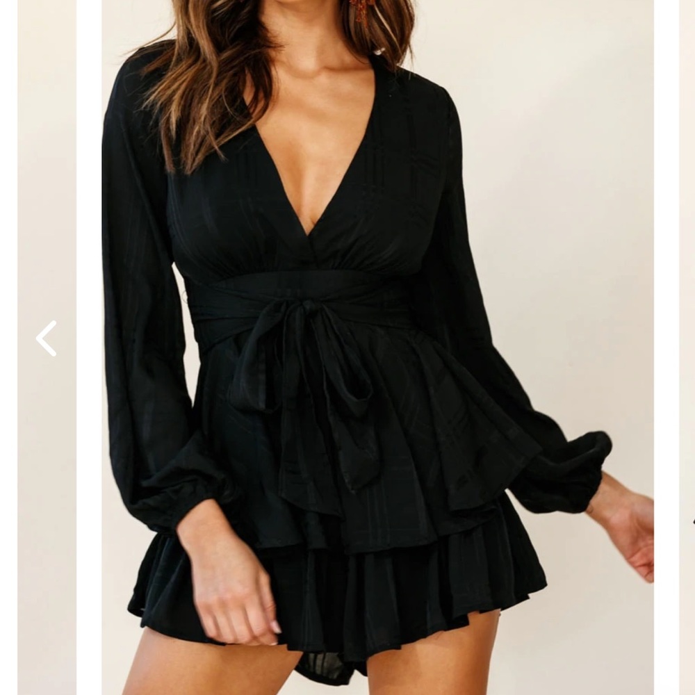 Selfie Leslie Fit&Flare Long Sleeve Romper